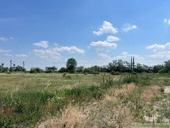 Atraktívny pozemok s výmerou 863 m² v žiadanej lokalite Bern