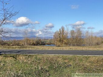 Atraktívny pozemok s výmerou 863 m² v žiadanej lokalite Bern