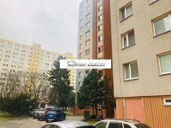 REALITY GOLD _ Bratislava s.r.o. ponúka na prenájom priestra