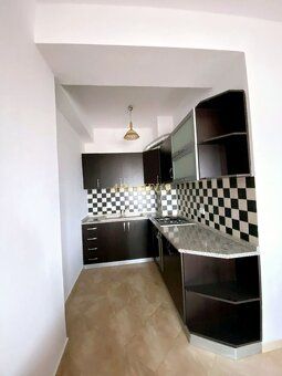 ☀️2-IZBOVÝ APARTMÁN S TERASOU A VÝHĽADOM NA MORE – ALBÁNSKO,