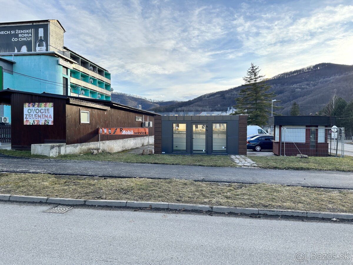 Ponúkame na prenájom prevádzku, úplne nový stánok v centre m