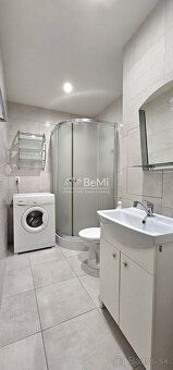Typ: 2-izbový byt Obec: Rimavská Sobota
ID:219-112-ANOE
Exkl