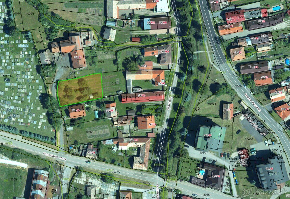 Pozemok na predaj, Zvolenská Slatina, v zastavanej časti Zvo