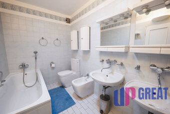 Typ: 5 a viac izbový byt Ulica: Podháj Mestská časť: Podháj 