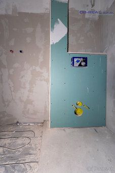 Typ: 2-izbový byt Ulica: HODY Obec: Galanta
Ponúkame na pred