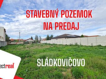 Typ: Pozemky - pre rodinné domy Ulica: Škoľská Obec: Sládkov