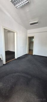 Typ: Kancelárie Ulica: Šafárikovo námestie Obec: Bratislava-