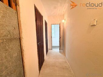 Ponúkame na predaj 1-izbový byt s výmerou 36 m², nachádzajúc