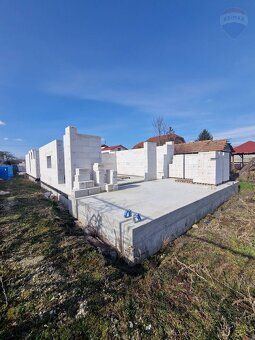Exkluzívne iba u nás! Realitná kancelária RE/MAX, Vám ponúka