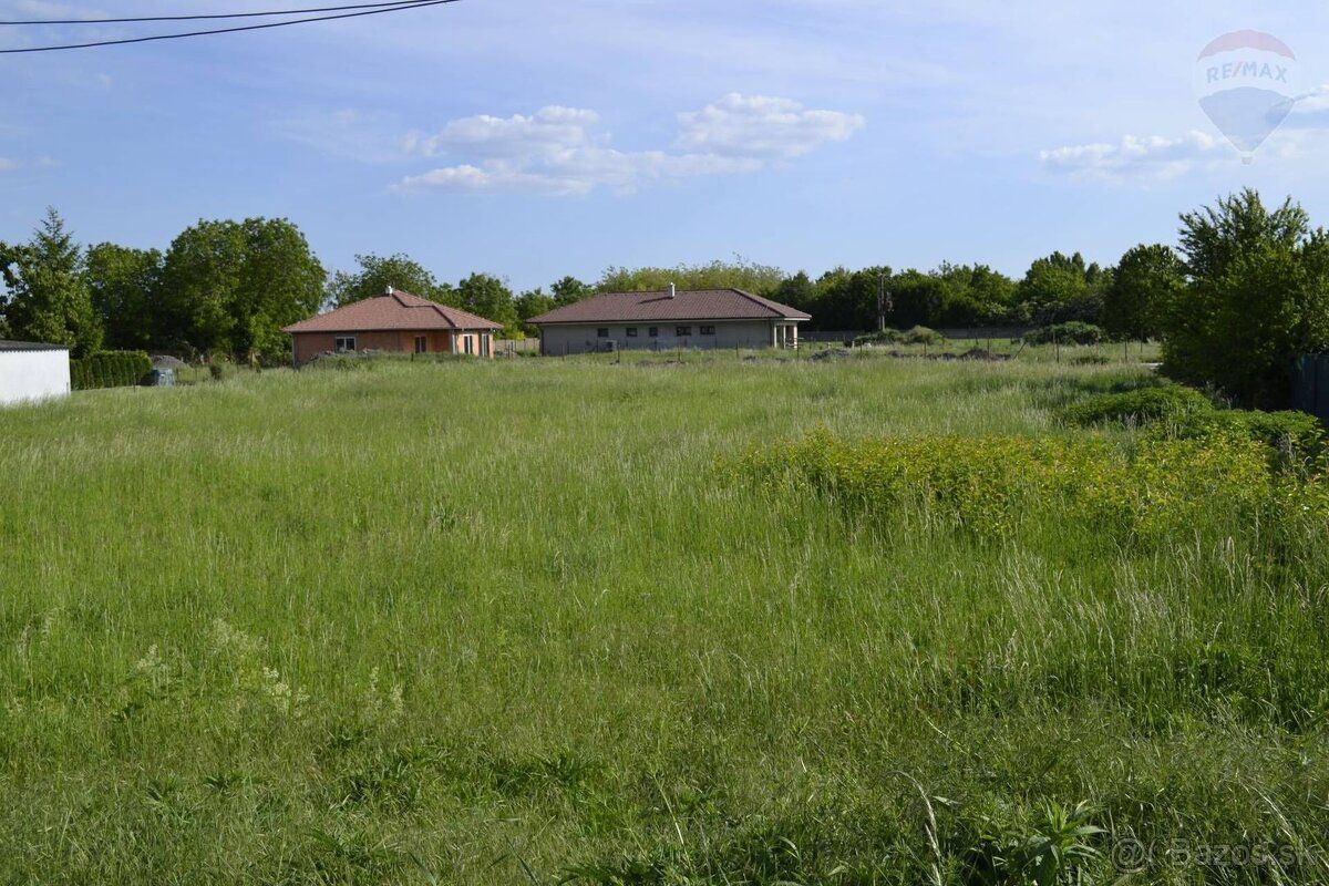 Realitná kancelária REMAX exkluzívne ponúka pozemok v katast