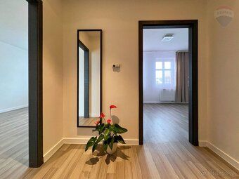 Ponúkame na prenájom zariadený 2 - izb. byt vo výmere 61 m2 