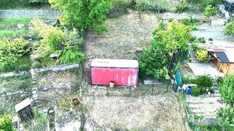 Ponúkame na predaj krásnu slnečný pozemok o výmere 792 m² v 