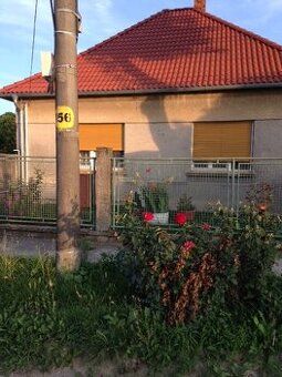 Typ: Rodinný dom Obec: Dunajský Klátov
1Ponúkame na predaj k