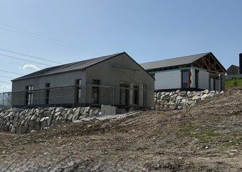 Novostavba 4-izbového bungalovu Ružomberok – Cesta na Vlkolí