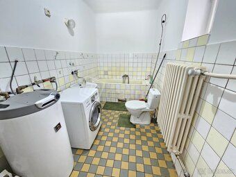 NA PREDAJ: 4-izbový rodinný dom s veľkým potenciálom – Horné