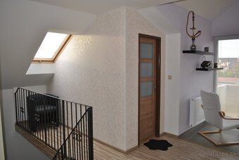 Ponúkame na predaj priestranný 5‑izbový murovaný rodinný dom