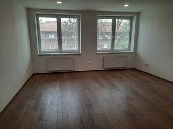 Ponúkame na prenájom kancelárske priestory v centre mesta Ma