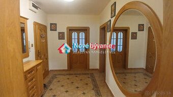 Hľadám 3-izbový byt v Humennom. Na lokalite ani stave bytu n