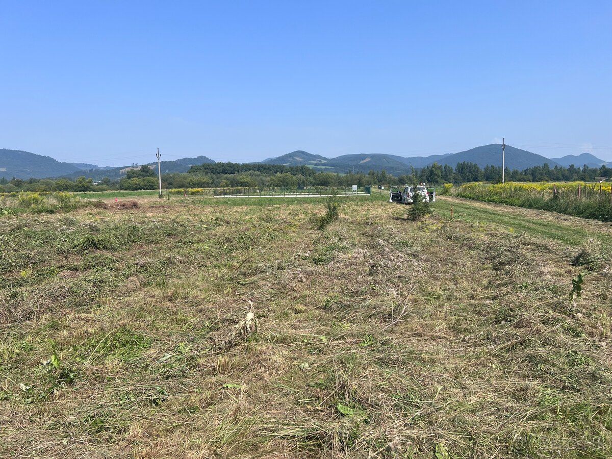 Na predaj pozemok – Strečno (545 m²)V lokalite planovanej vy