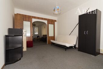 Typ: 5 a viac izbový byt Ulica: Donnerova Obec: Bratislava-K