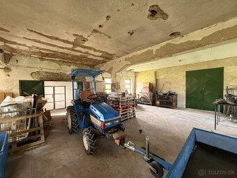 Typ: Výrobné zariadenie Ulica: Mojín Mestská časť: Mojín Obe