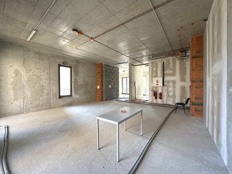 Typ: Kancelárske priestory Ulica: Račianska Obec: Bratislava