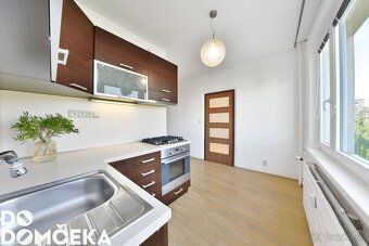 Spoločnosť DO DOMČEKA vám prináša na predaj vzdušný 2-izbový