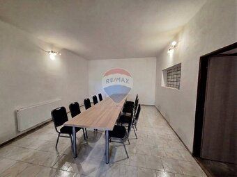Realitná kancelária REMAX, ako výhradný zástupca majiteľa ne