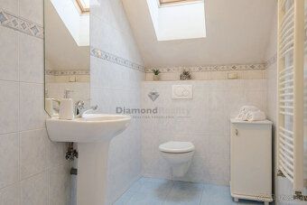 🏡 Hľadáte priestranný rodinný dom s veľkým pozemkom, garážou