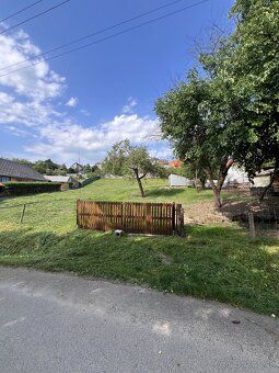 Predám tento krásny slnečný pozemok v tichej časti Turej Luk