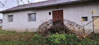 Predám dom, plastové okná, nová strecha, je tu elektrina a v