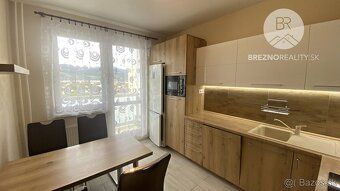 🏠 **PRENÁJOM 3-IZBOVÉHO ZARIADENÉHO BYTU** 📍 **BREZNO, sídli
