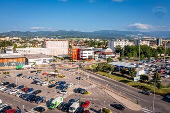 Ponúkame Vám na prenájom obchodné priestory v Polyfunkčnom o