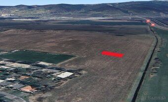 Investičná príležitosť – stavebný pozemok 800 m² vo vyhľadáv