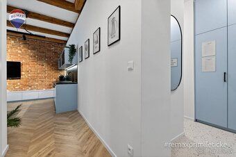 Realitná kancelária RE/MAX ponúka exkluzívne na prenájom kom