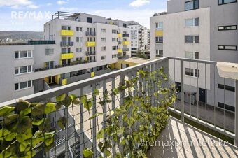Realitná kancelária RE/​MAX ponúka exkluzívne na prenájom kr