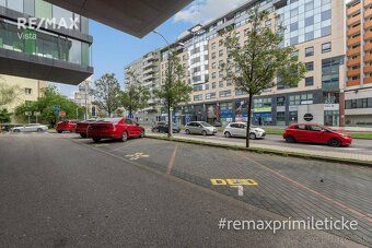 Realitná kancelária RE/MAX ponúka na prenájom kancelárske pr