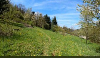 Slnečný pozemok v Považskej Bystrici s panoramatickým výhľad