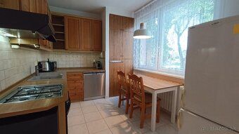 Prenajmem slnečný 2-izbový byt (65 m²) na 1. poschodí v tich