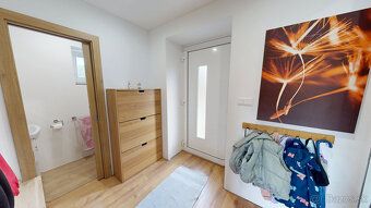 Typ: Rodinný dom Ulica: Bezručova Obec: Trenčín
3D Virtuálna