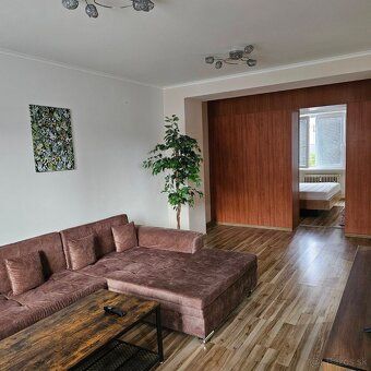 🏡 Veľký 2-izbový tehlový byt na prenájom – Košice Juh, blízk