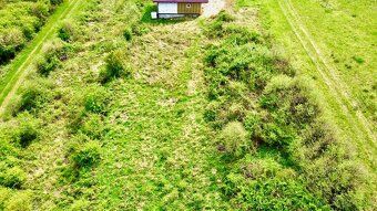 Na predaj pozemok s výmerou 368m2 určený na výstavbu rekreač