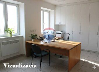 Realitná kancelária RE/MAX Vám ponúka na predaj priemyselný 