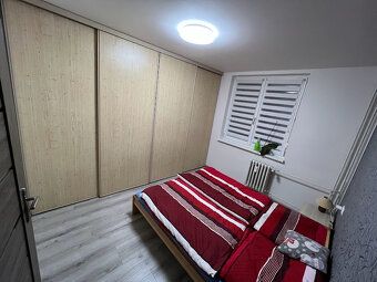 Ponúkam na prenájom 2- izbový byt na Záhradnej ulici v meste