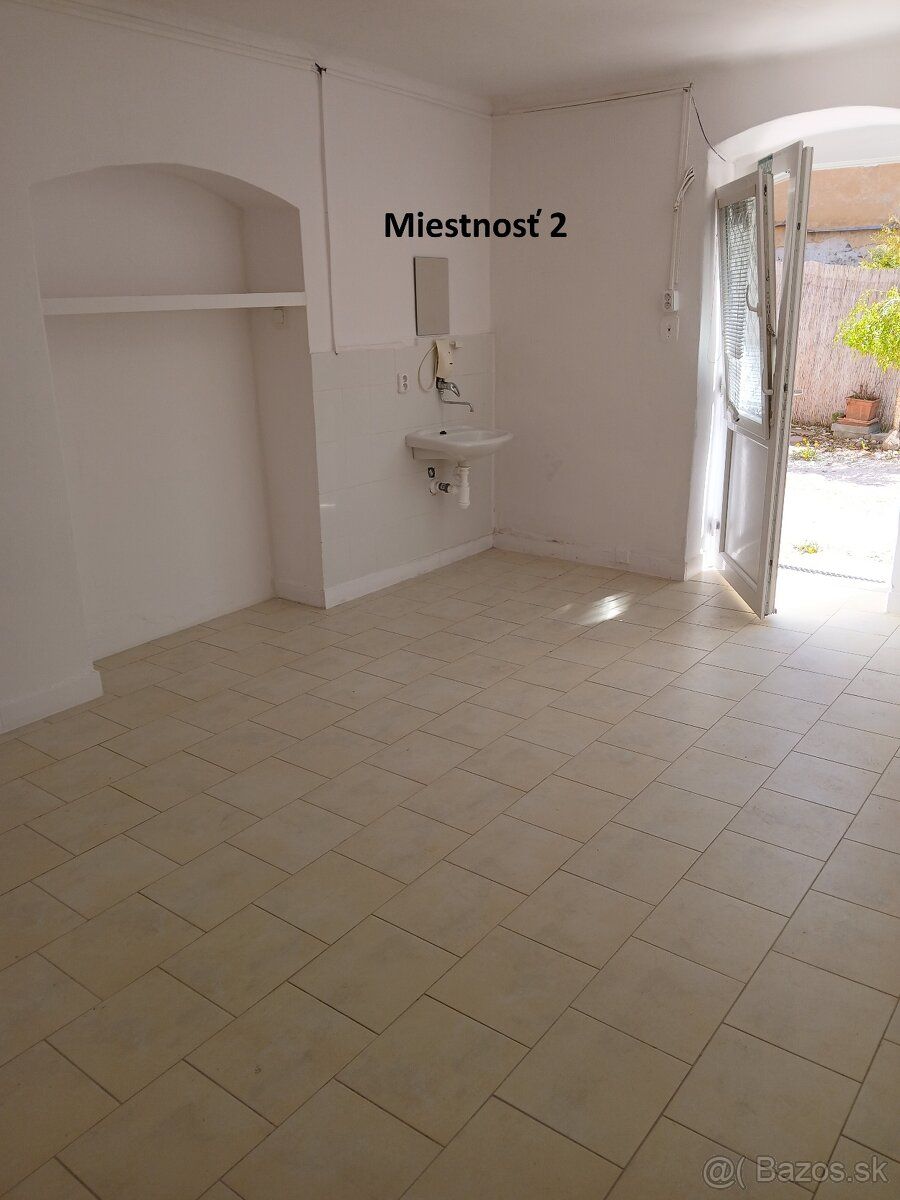 Prenajmem miestnosť 1, rozmer 33m² a miestnosť 2, rozmer 22m