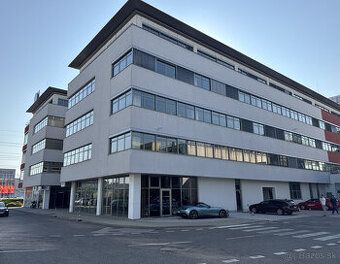 Ponúkame Vám na prenájom kancelárske priestory, Bratislava-R