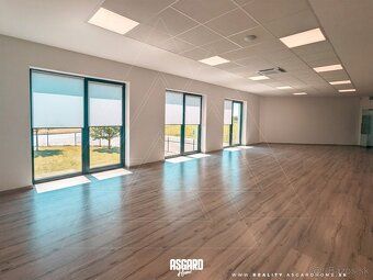 ASGARD home reality ponúka na prenájom nový moderný obchodný