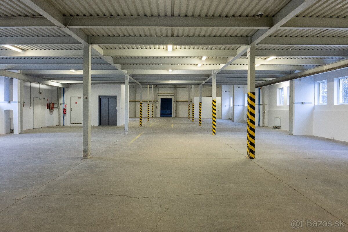 Prenajmem skladové priestory v Hlohovci. Od 200m2 - 2500m2. 