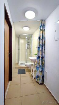 Prenájmem kompletne zrekonštruovanú garsónku s rozlohou 20m²