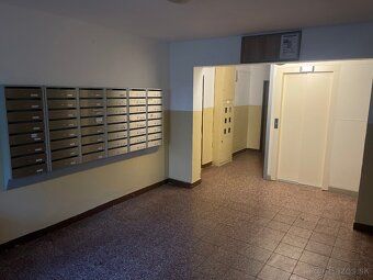 BYT SA PRENAJÍMA ZARIADENÝ NOVÝM NÁBYTKOM.
Ponúkam na dlhodo
